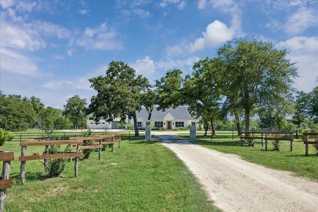 4052 Kuykendall, Bellville, TX 77418