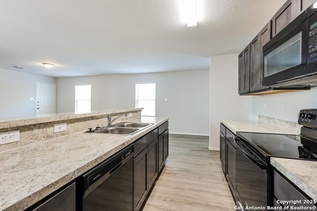 10427 Clearwater Way, San Antonio, TX 78223