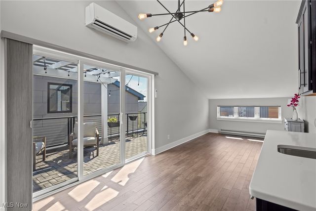 1248 W 58th Street 22, Cleveland, OH 44102