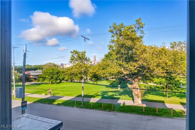 1248 W 58th Street 22, Cleveland, OH 44102