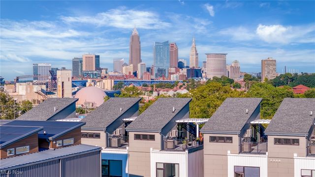 1248 W 58th Street 22, Cleveland, OH 44102