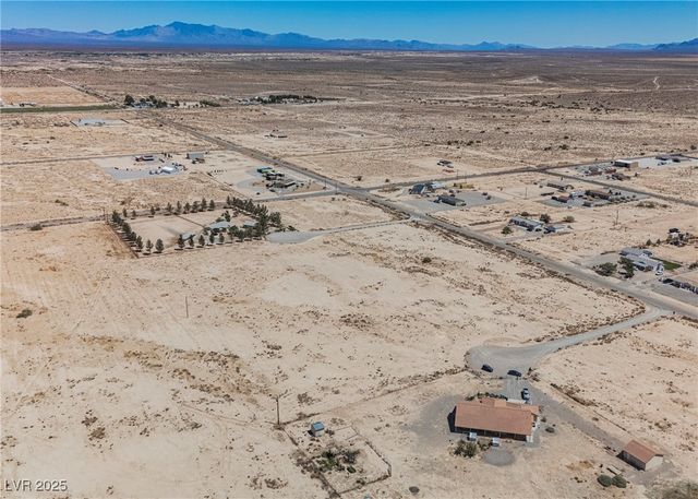 9921 John D Court, Pahrump, NV 89048