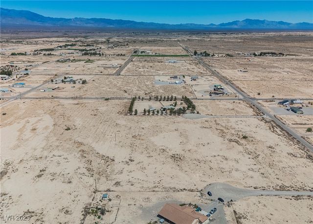 9921 John D Court, Pahrump, NV 89048