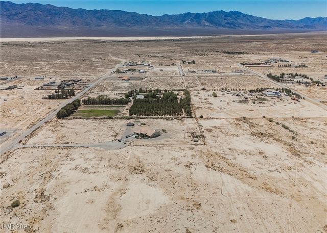 9921 John D Court, Pahrump, NV 89048