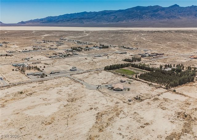 9921 John D Court, Pahrump, NV 89048