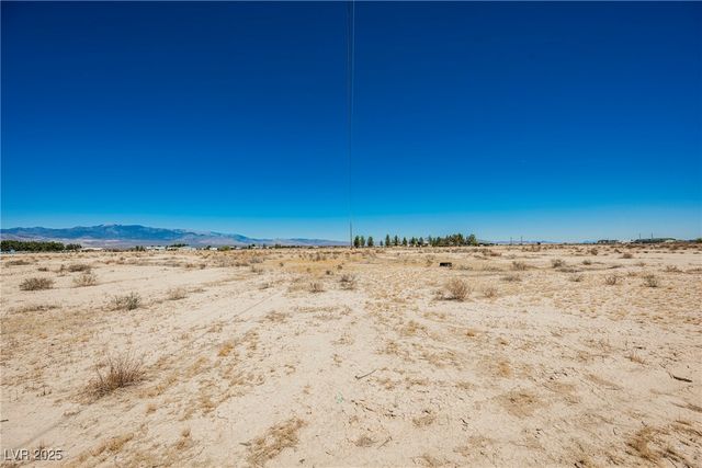9921 John D Court, Pahrump, NV 89048