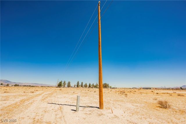 9921 John D Court, Pahrump, NV 89048