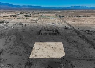 9921 John D Court, Pahrump, NV 89048