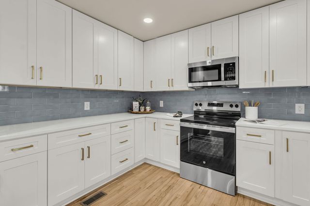 2142 Gulf Drive, Mount Pleasant, SC 29466