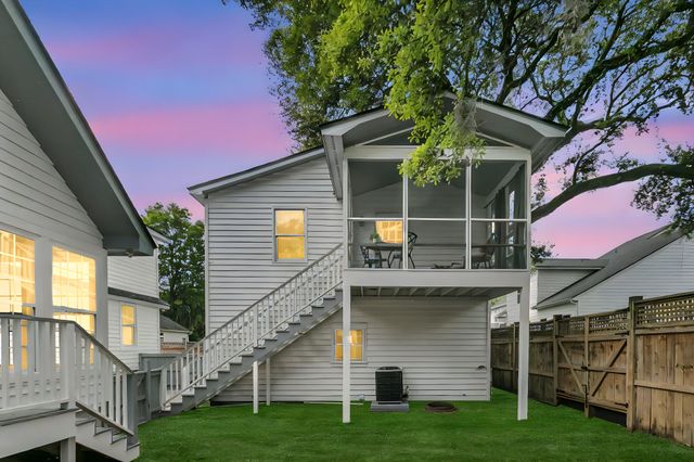2142 Gulf Drive, Mount Pleasant, SC 29466