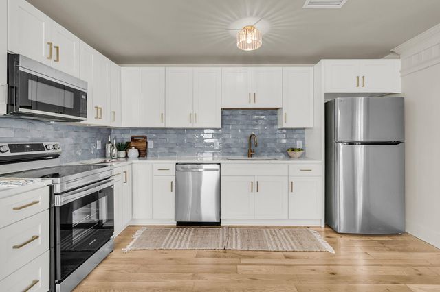 2142 Gulf Drive, Mount Pleasant, SC 29466