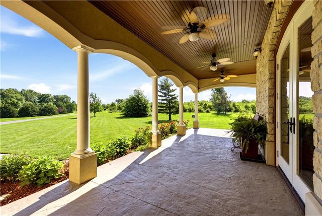 2343 N 600th Road, Edgerton, KS 66021