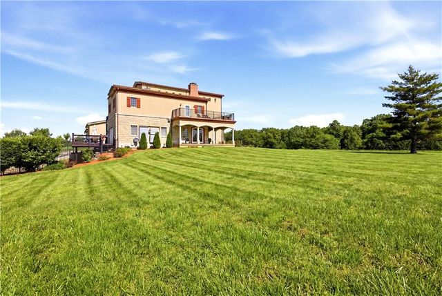 2343 N 600th Road, Edgerton, KS 66021