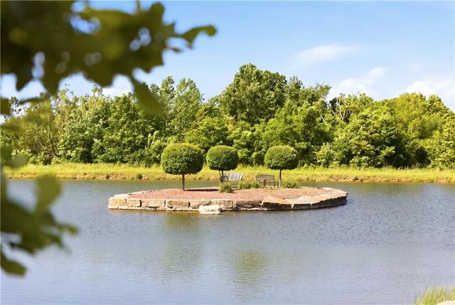 2343 N 600th Road, Edgerton, KS 66021