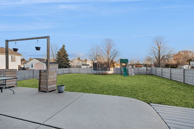 1702 Waterman Drive, Plainfield, IL 60586