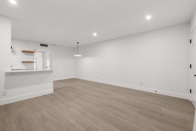 505 W 7th ST 307, Austin, TX 78701