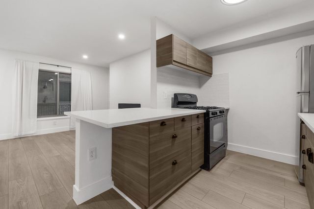 505 W 7th ST 307, Austin, TX 78701