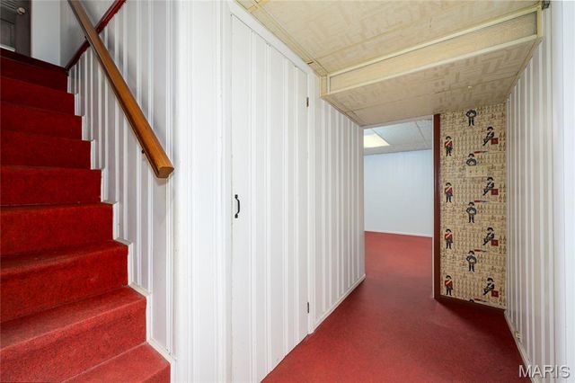 9903 Kenyon Court, St Louis, MO 63119