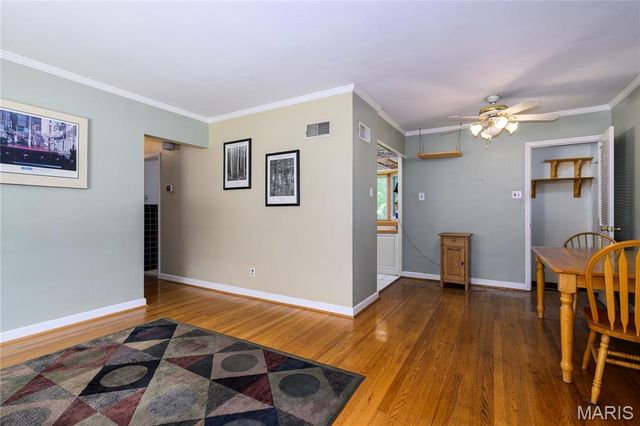 9903 Kenyon Court, St Louis, MO 63119