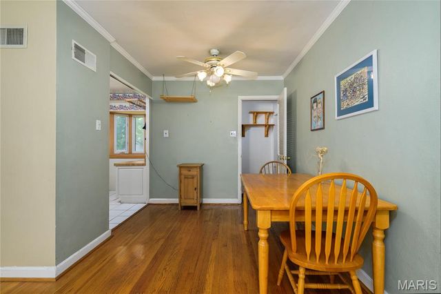 9903 Kenyon Court, St Louis, MO 63119