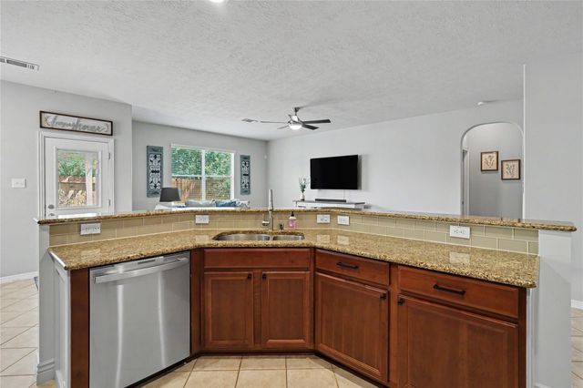 2886 Milano Lane, League City, TX 77573