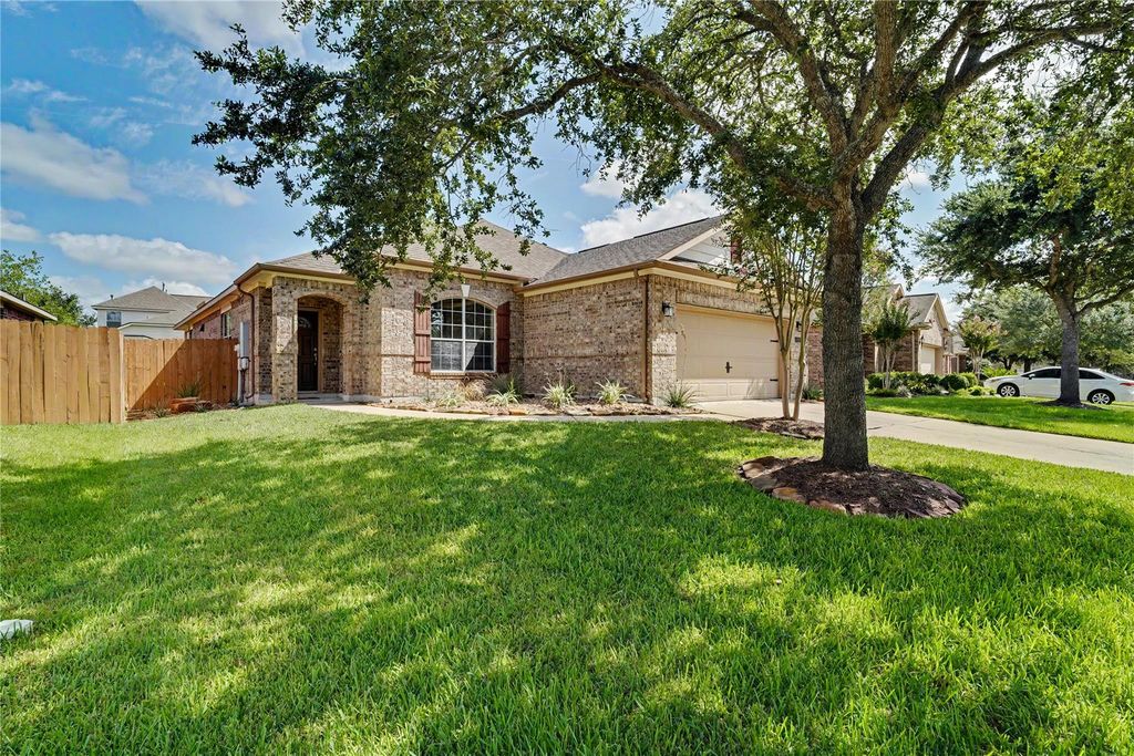 2886 Milano Lane, League City, TX 77573