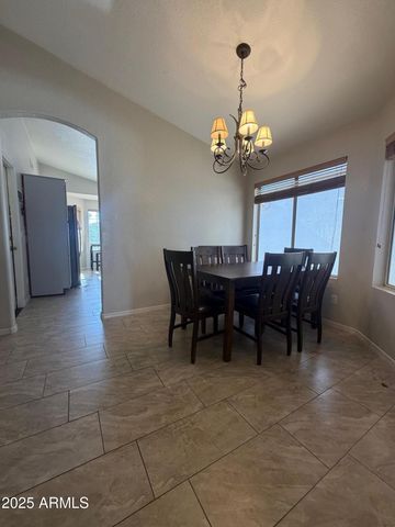 112 W SMOKE TREE Road, Gilbert, AZ 85233