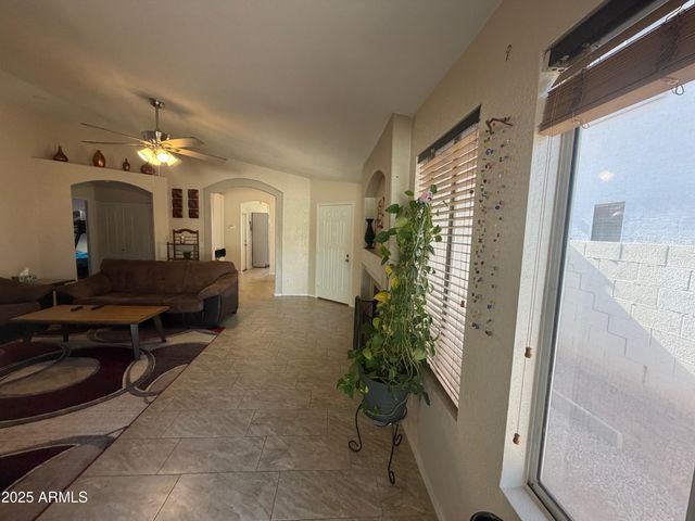 112 W SMOKE TREE Road, Gilbert, AZ 85233