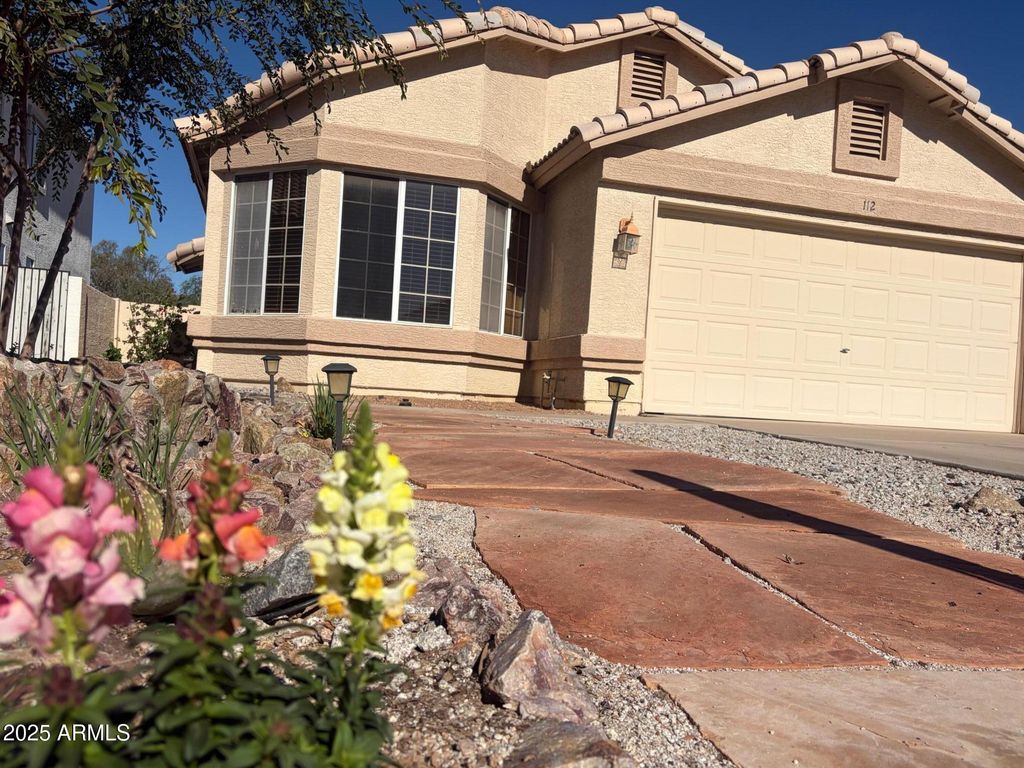 112 W SMOKE TREE Road, Gilbert, AZ 85233