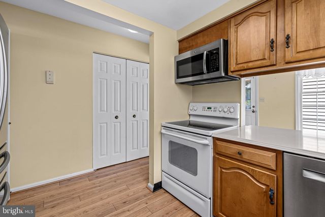 4 HUNTRESS CT, Lutherville Timonium, MD 21093