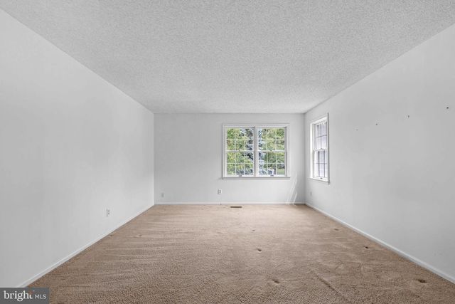 4 HUNTRESS CT, Lutherville Timonium, MD 21093