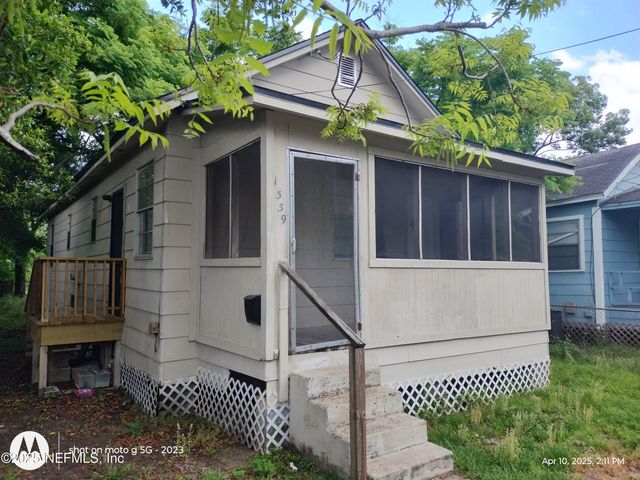 1339 MOUNT HERMAN Street, Jacksonville, FL 32209