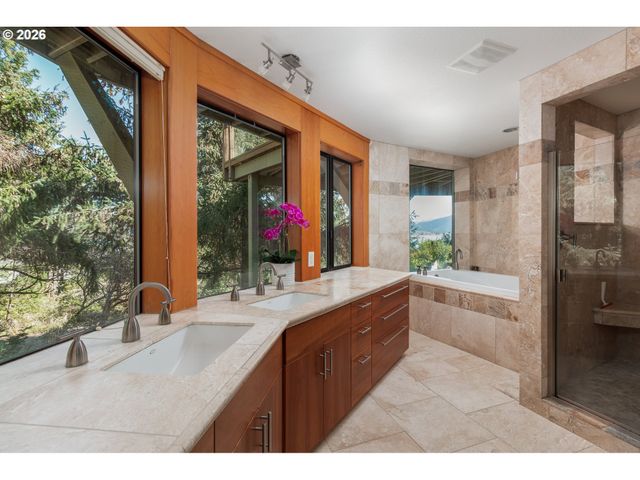 27 DUNE POINT Ln, Gleneden Beach, OR 97388