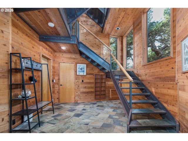 27 DUNE POINT Ln, Gleneden Beach, OR 97388