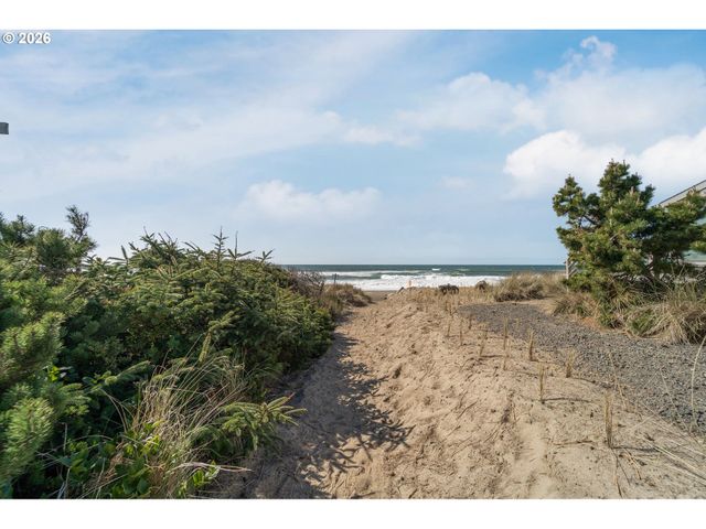 27 DUNE POINT Ln, Gleneden Beach, OR 97388