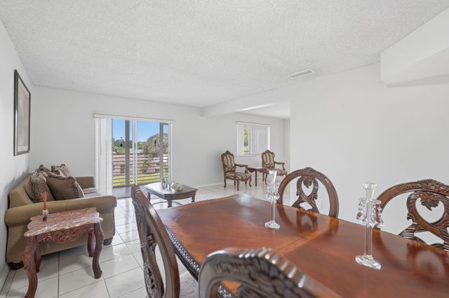 2606 Garden Drive S, Lake Worth Beach, FL 33461