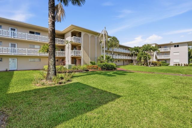 2606 Garden Drive S, Lake Worth Beach, FL 33461
