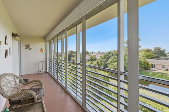 2606 Garden Drive S, Lake Worth Beach, FL 33461