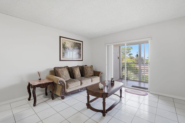 2606 Garden Drive S, Lake Worth Beach, FL 33461