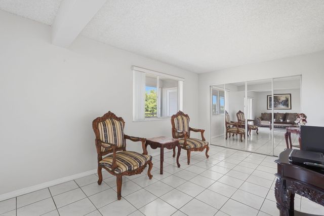 2606 Garden Drive S, Lake Worth Beach, FL 33461