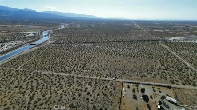 2025 Dos Palmas, Phelan, CA 92371