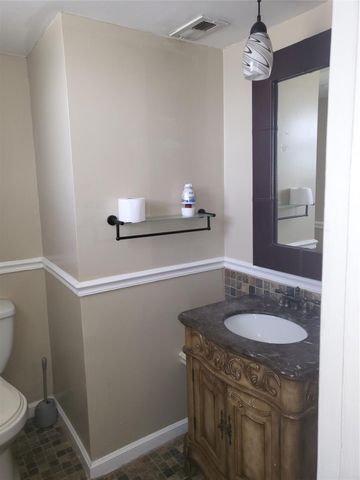 1075 NE Miami Gardens Dr 706, Miami, FL 33179
