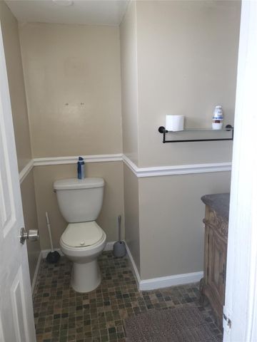 1075 NE Miami Gardens Dr 706, Miami, FL 33179