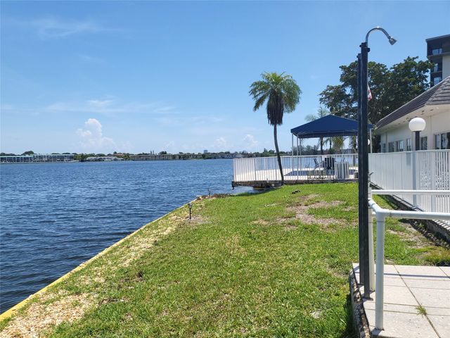 1075 NE Miami Gardens Dr 706, Miami, FL 33179