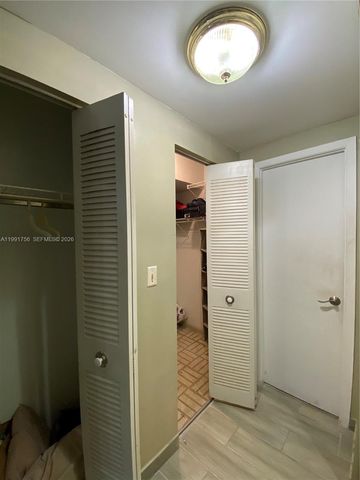 443 NE 195th St 436, Miami, FL 33179