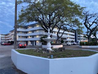 443 NE 195th St 436, Miami, FL 33179