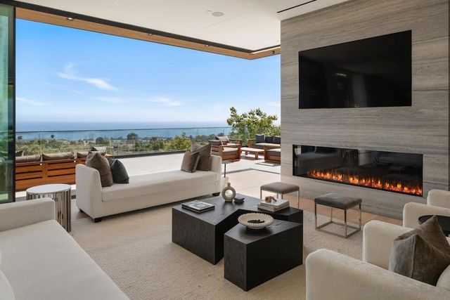 29623 Cuthbert Rd, Malibu, CA 90265