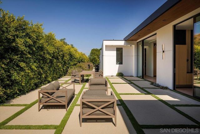 29623 Cuthbert Rd, Malibu, CA 90265