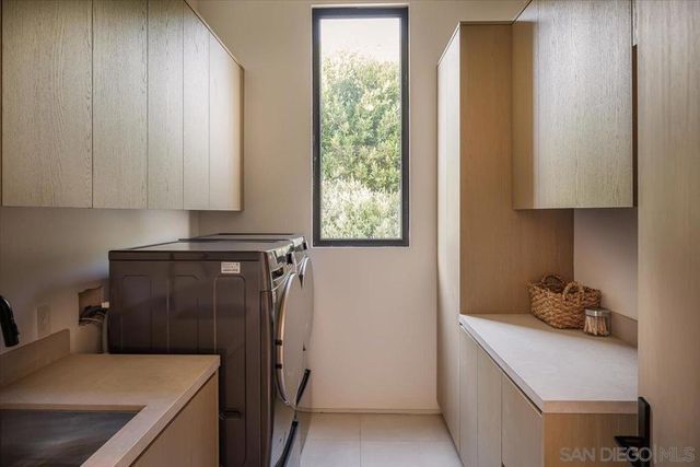 29623 Cuthbert Rd, Malibu, CA 90265