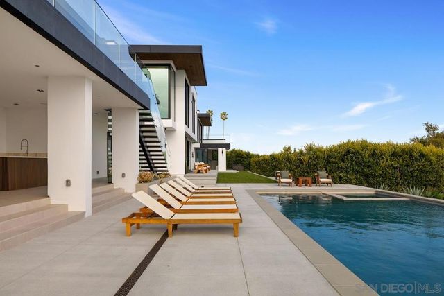 29623 Cuthbert Rd, Malibu, CA 90265